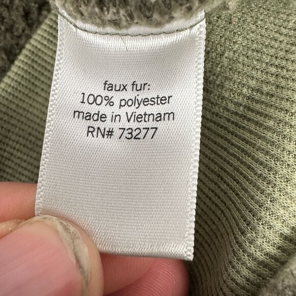 Cozy Softest Sherpa Camo Pullover Hoodie Medium Women Faux Fur Polyester - Picture 3 of 9